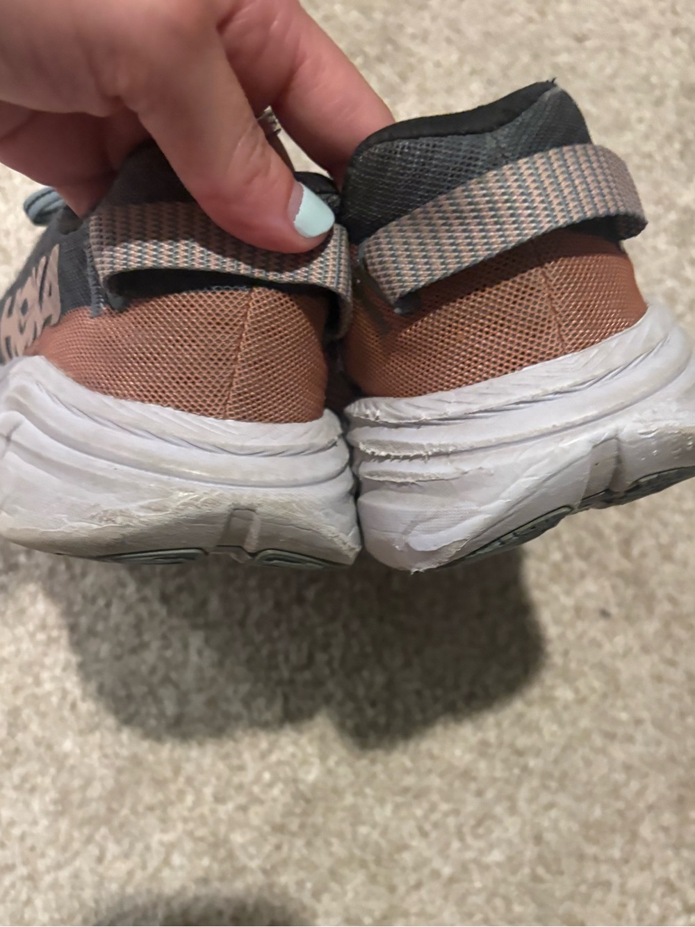 Hoka One One Rincon Running Shoes - Picture 8 of 8